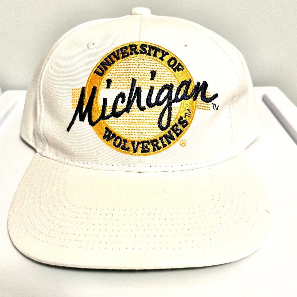 University of Michigan Snapback Hat - MICHIGAN' CIRCLE DESIGN